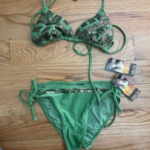 Bathing suit